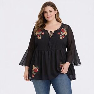 Torrid Black Chiffon Floral Embroidered Babydoll Blouse 2 2X Bell Sleeve Boho